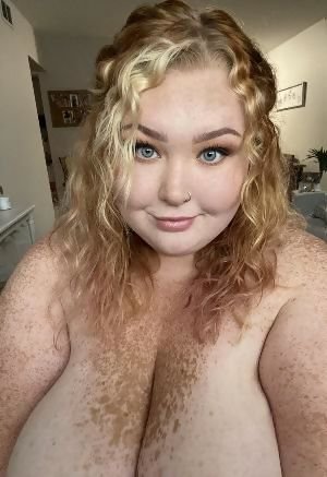 Ssbbw Redhead Nude - Kait Freckled Redhead BBW - Porn Videos & Photos - EroMe