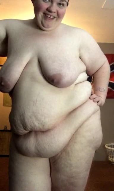 Christina D the cow slut ready to get fucked in her BR #mfwliXYI