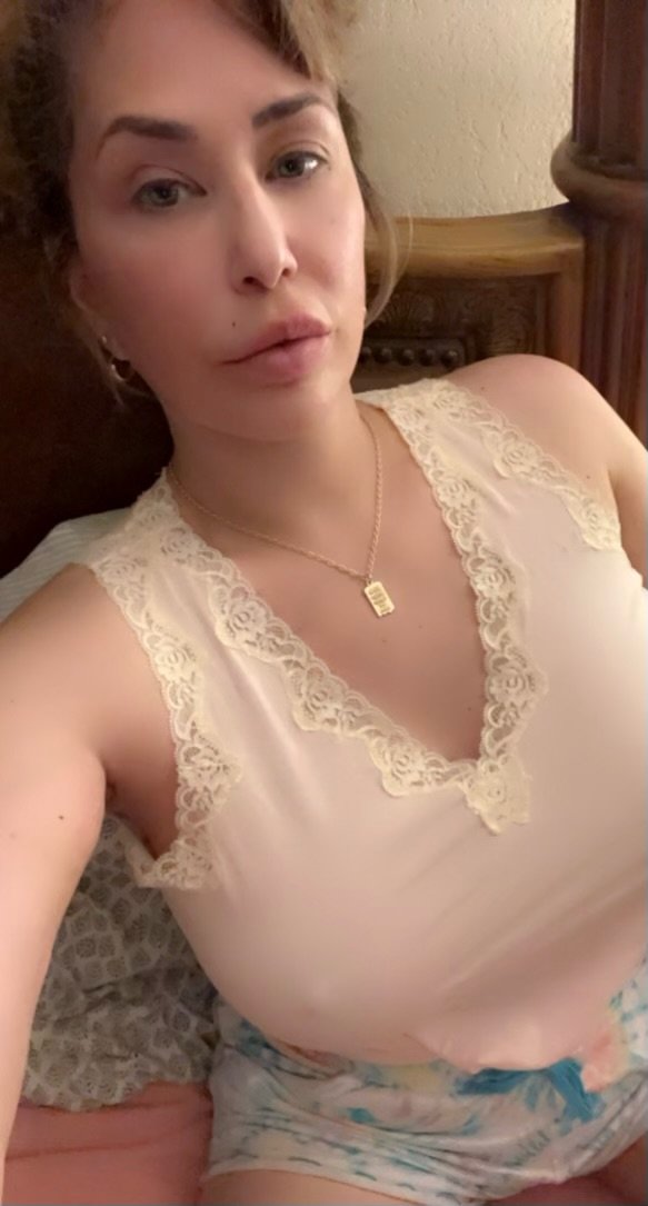 Exposed Wife Destiny 29 40DDD nipple piercings sexy slut kik allaboutwifes to expose your slut #1LbHymL2